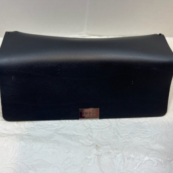 New Hugo Boss Black Eyeglass/Sunglass Soft Faux Leather Case - Picture 2 of 9